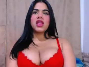 Honeypussy3021  live sex cam