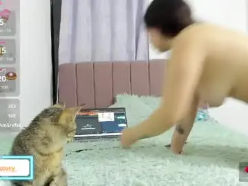 Lau_xury  live sex cam