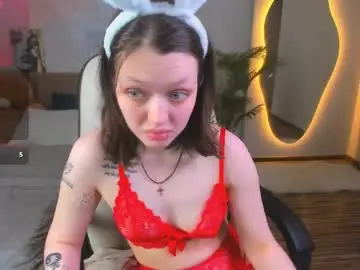 Lunarlily7  live sex cam