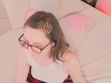 Misss_mira  live sex cam