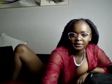 Mwana69  live sex cam
