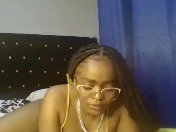 Mwana69  live sex cam