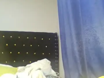 Mwana69  live sex cam