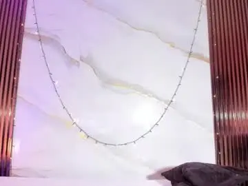 Rosevelvet1  live sex cam