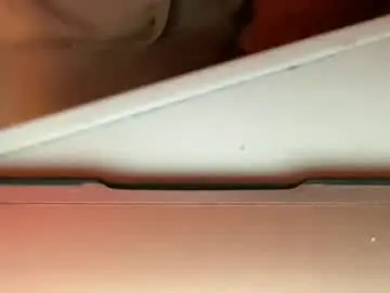 Youreinnocentsweetjam  live sex cam