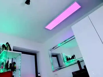 2bigass4_u  live sex cam