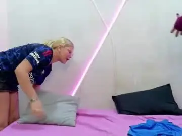 Adams_niki  live sex cam