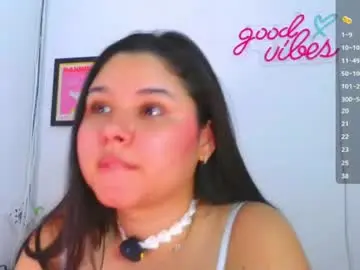 Ammy_v  live sex cam