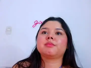 Ammy_v  live sex cam