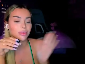 Ayla_demir  live sex cam