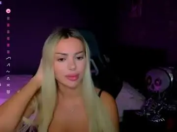 Ayla_demir  live sex cam