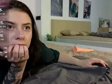 Bella_stink  live sex cam
