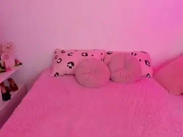 Brunettklaryss  live sex cam