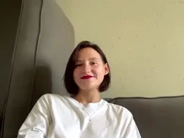 Debbychristen  live sex cam