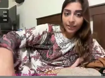 Heavensbunny  live sex cam