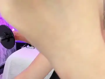 Lyen_rae_  live sex cam