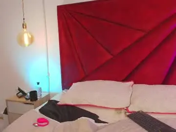 Nahomiross  live sex cam