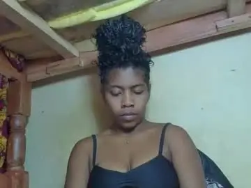 Rasoaa  live sex cam