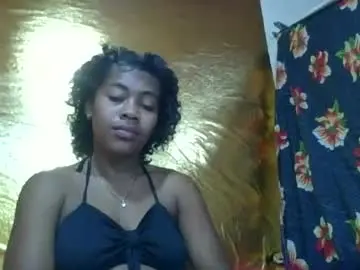 Rasoaa  live sex cam