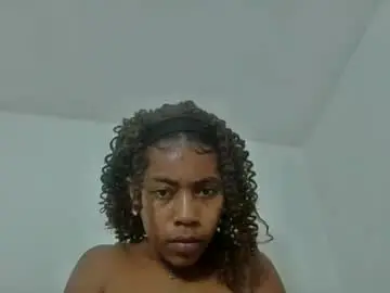 Rasoaa  live sex cam
