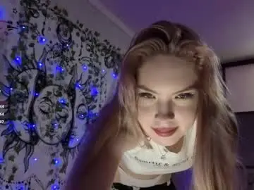Tarantino_girl  live sex cam