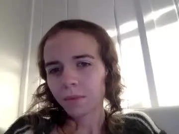 Trippybb222  live sex cam