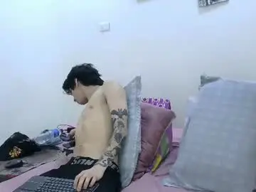 Two_souls69  live sex cam