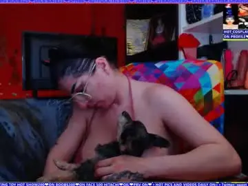 Cuminmenowbby  live sex cam