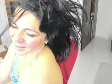 Disneey2888  live sex cam