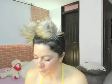 Disneey2888  live sex cam