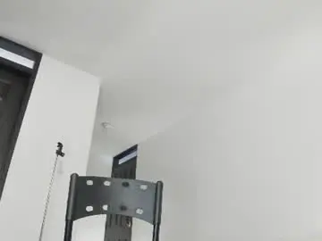 Disneey2888  live sex cam