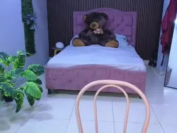 Erotic_mavis  live sex cam