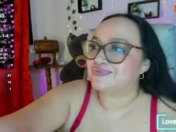 Gia_nahomi  live sex cam