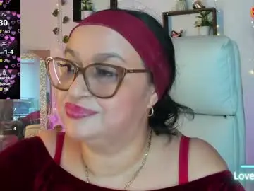 Gia_nahomi  live sex cam