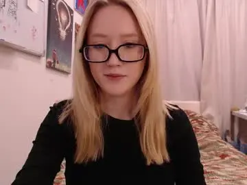 Joan_kiss  live sex cam