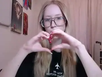 Joan_kiss  live sex cam