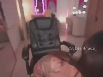 Leahprada_  live sex cam