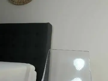 Mazekyn  live sex cam