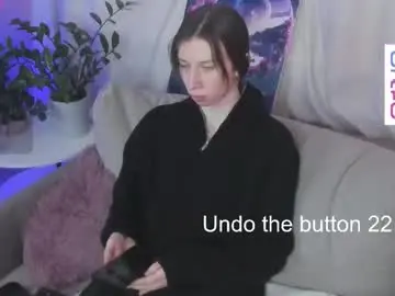 Michele_mack  live sex cam