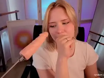 Mol_l_y  live sex cam