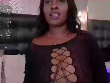 Naiaramasson_  live sex cam