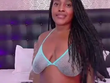Naiaramasson_  live sex cam