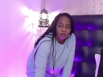 Naiaramasson_  live sex cam