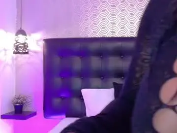 Naiaramasson_  live sex cam