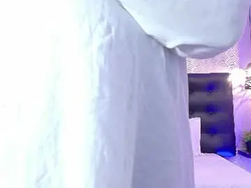 Naiaramasson_  live sex cam