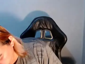 Naughty_ursula21xxx  live sex cam