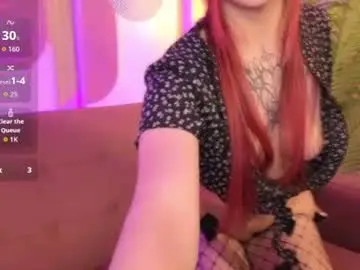 Nickie_reed_  live sex cam