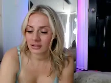 Sexiizoe  live sex cam