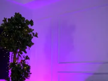 Siennaruh  live sex cam