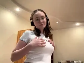 Snazzlepoping  live sex cam